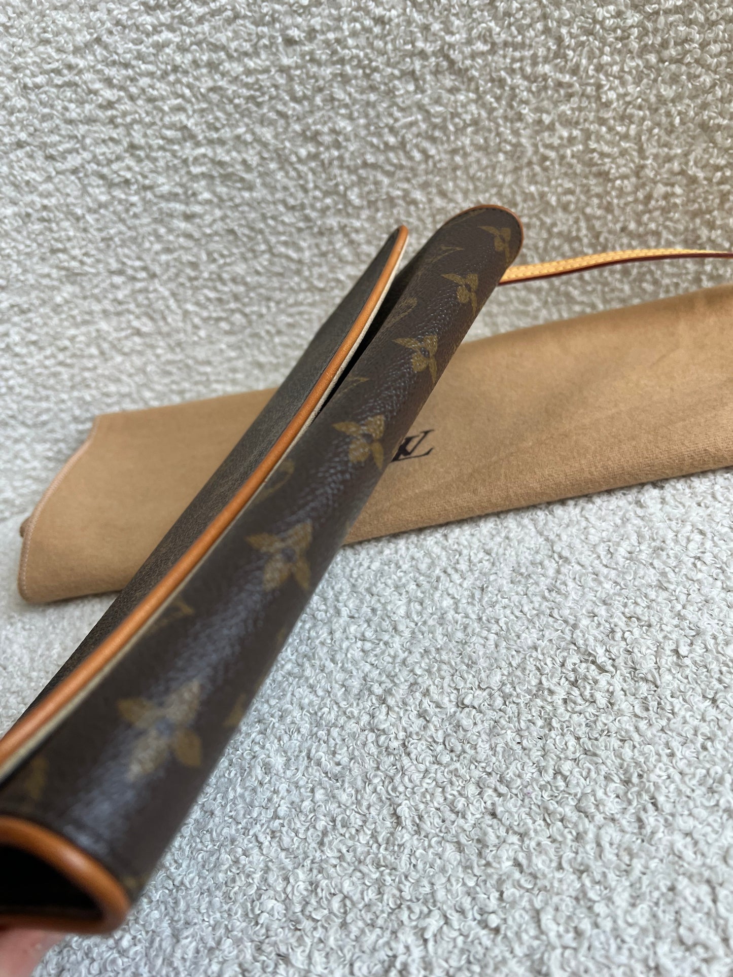 Louis Vuitton Vintage Monogram Twin Pochette