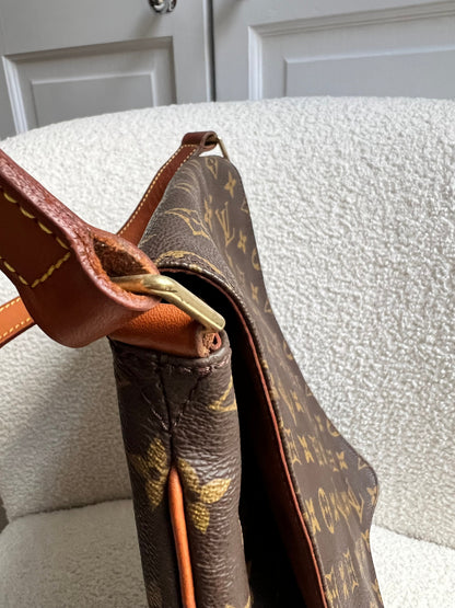 Louis Vuitton Musette Salsa GM
