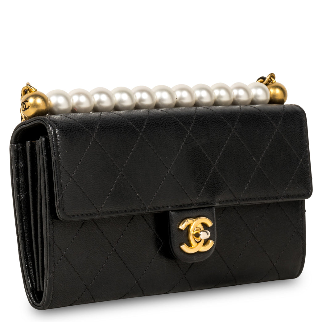 Chanel Chic Pearl Wallet On Chain