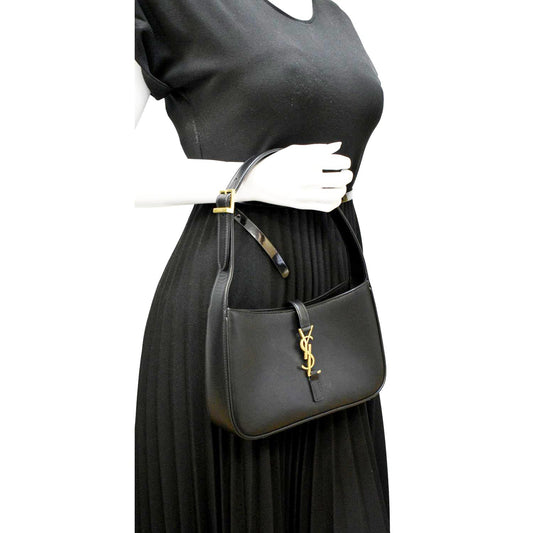 Saint Laurent Le 5 A 7 Leather Black Shoulder Bag Leather