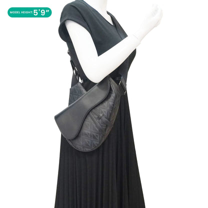 CHRISTIAN DIOR Diamond Canvas Saddle Crossbody Bag Black