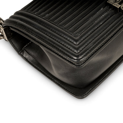 Chanel Boy Bag Lambskin Black Shoulder Bag Style 60