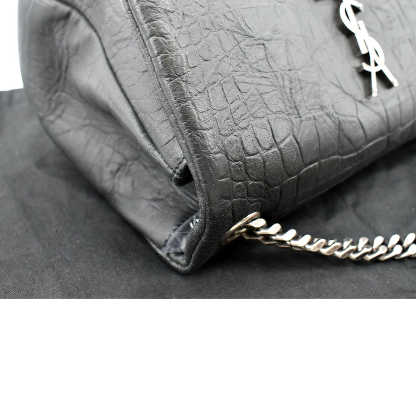 Saint Laurent Luxury Leather Black Crossbody Style 2