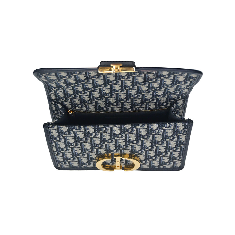 Blue Dior Oblique Jacquard 30 Montaigne Bag - 3 Rented Out