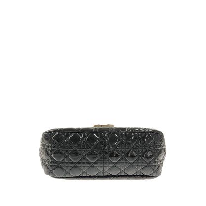 Dior Cannage New Lock Patent Leather Flap Bag (SHG-X1xDnR)