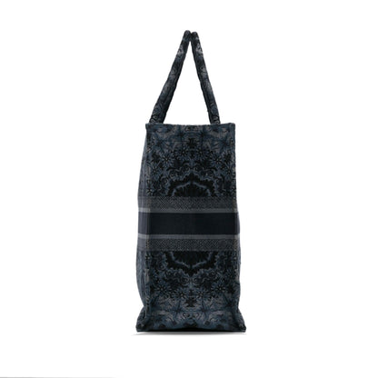 Dior Large Kaleidiorscopic Book Tote (SHG-IqTErm)