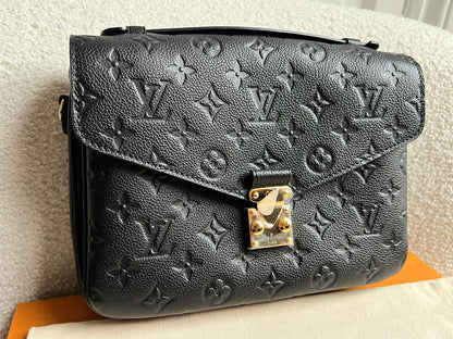 Louis Vuitton Pochette Metis Black Empreinte (RRP £2,200)