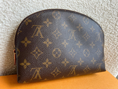Louis Vuitton Cosmetic Pouch GM Monogram (RRP £495)