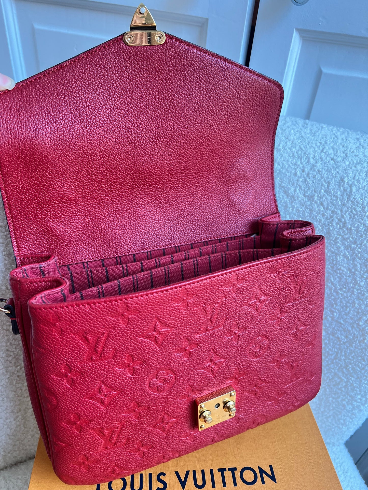 Louis Vuitton Pochette Metis Red Empreinte (RRP £2,130)