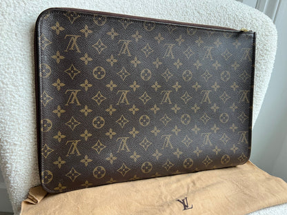 Louis Vuitton Monogram Poch Documents Portfolio Case 39
