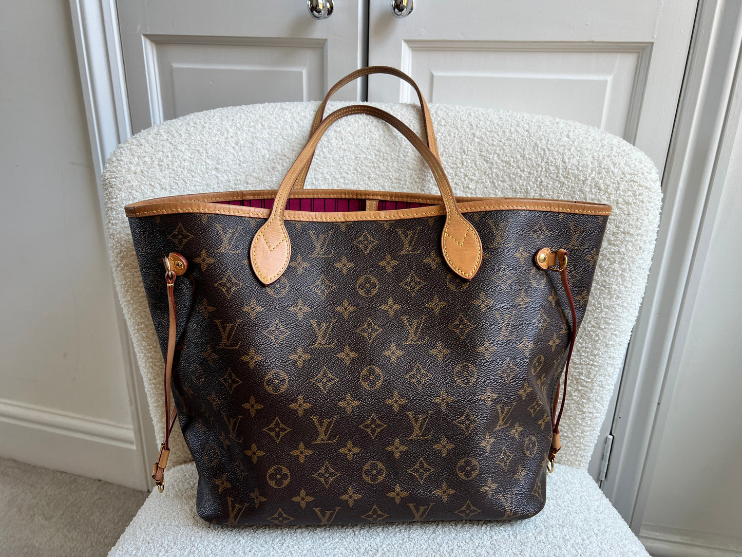 Louis Vuitton Neverfull MM Monogram Pivoine (RRP £1,430)