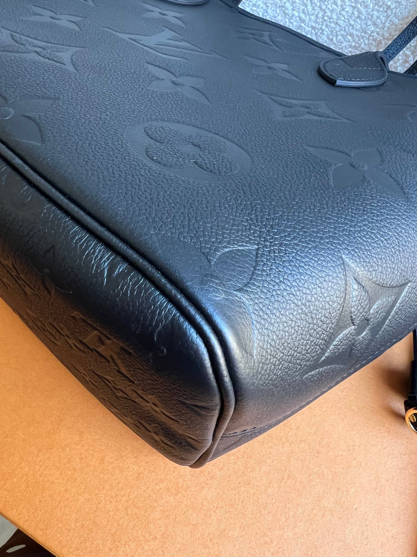 Louis Vuitton Neverfull MM Black Empreinte (RRP £2,010)