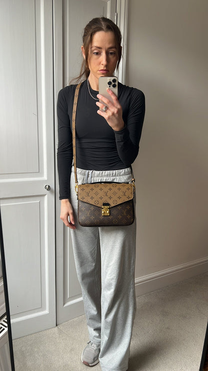 Louis Vuitton Pochette Metis Reverse Monogram (RRP £2,020)