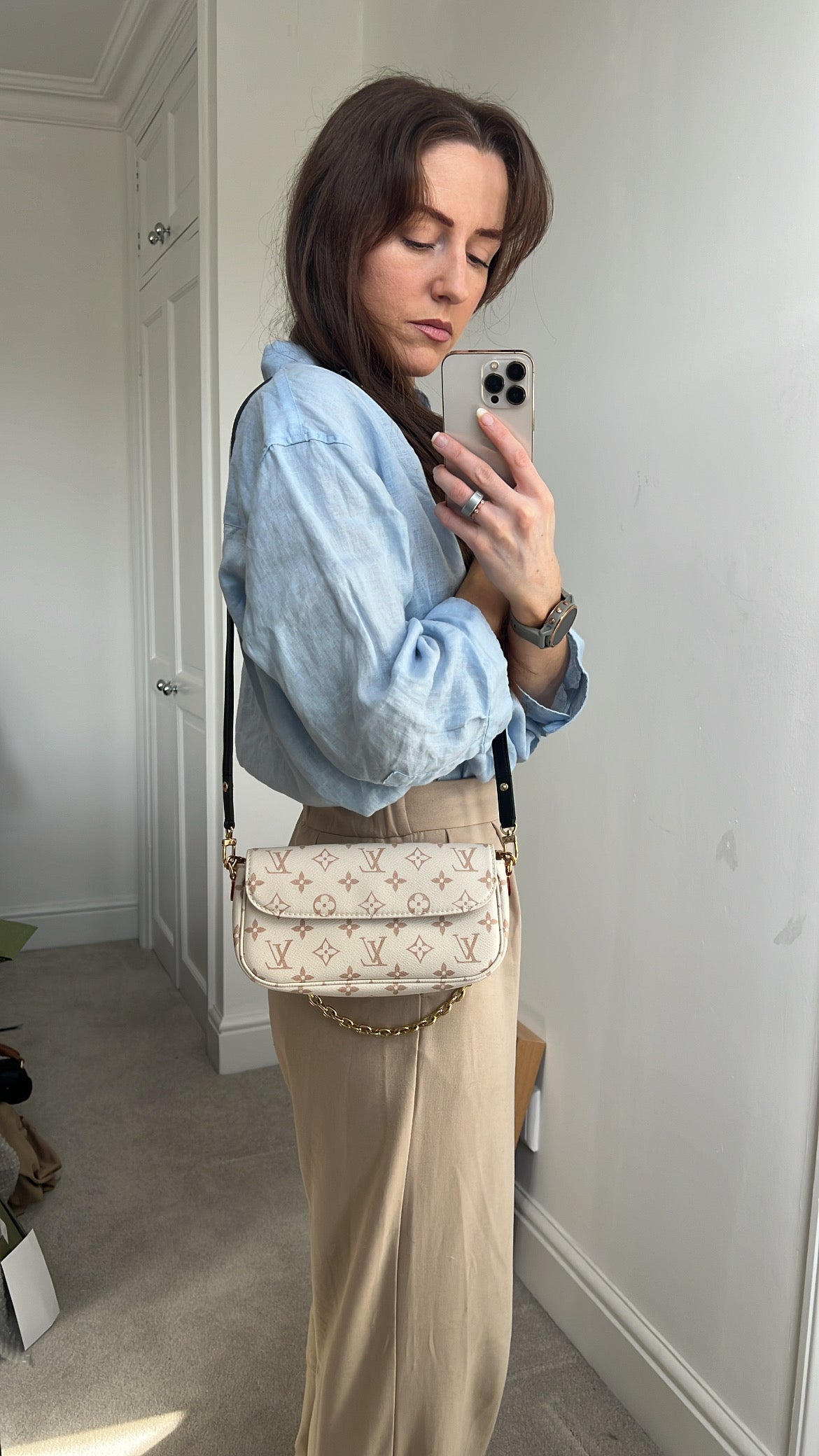 Louis Vuitton Ivy Wallet on Chain Bag Bicolour Monogram Dune Canvas (RRP £1400)