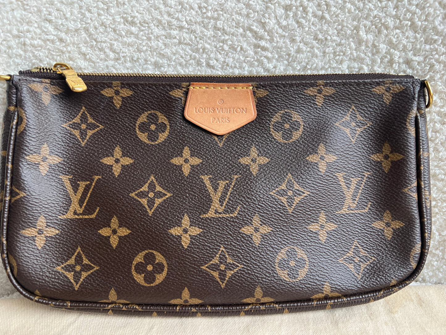 Louis Vuitton Multi Pochette Accessoires Khaki (RRP £2070)