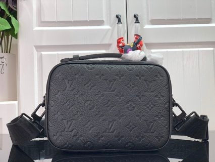 Louis Vuitton S Lock Messenger  Bag