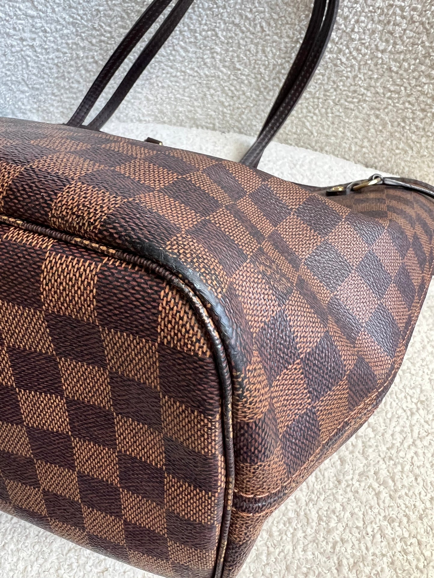 Louis Vuitton Neverfull MM Damier Ebene Cherry Interior (RRP £1,430)
