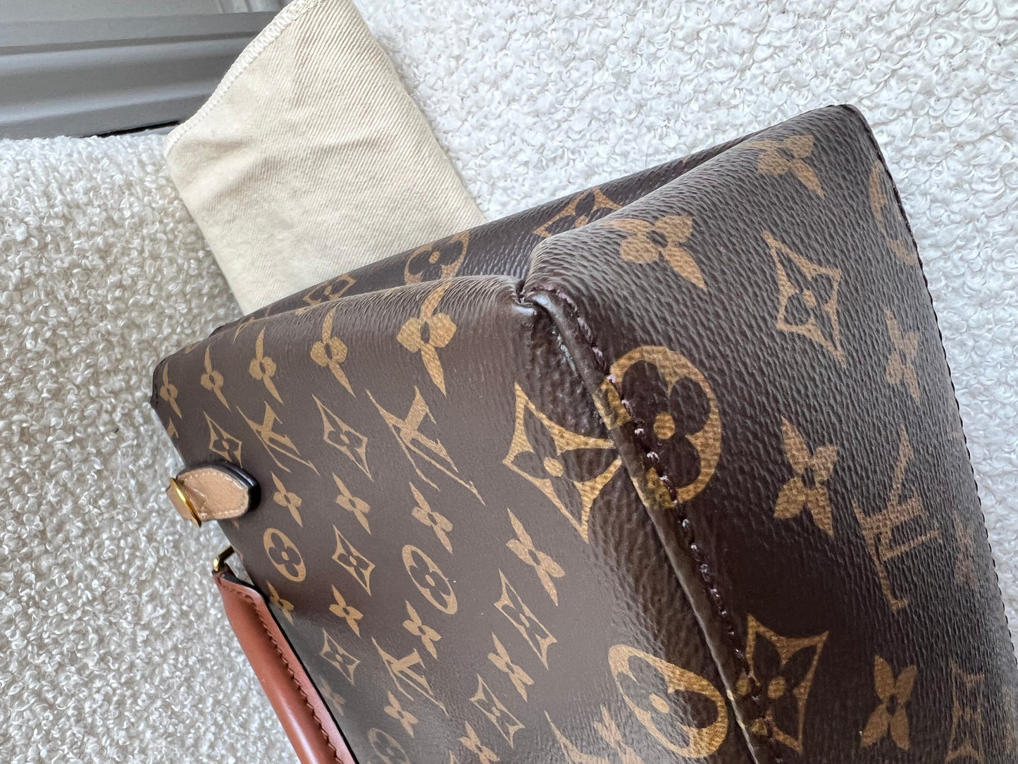 Louis Vuitton Marignan Monogram Sesame (RRP £1580)