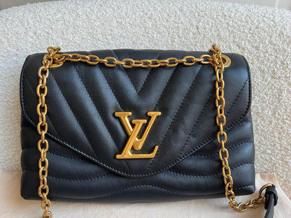 Louis Vuitton Black New Wave Chain Bag MM (RRP £2310)