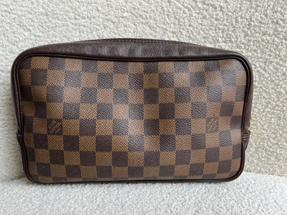 Louis Vuitton Damier Ebene Trousse Toilette