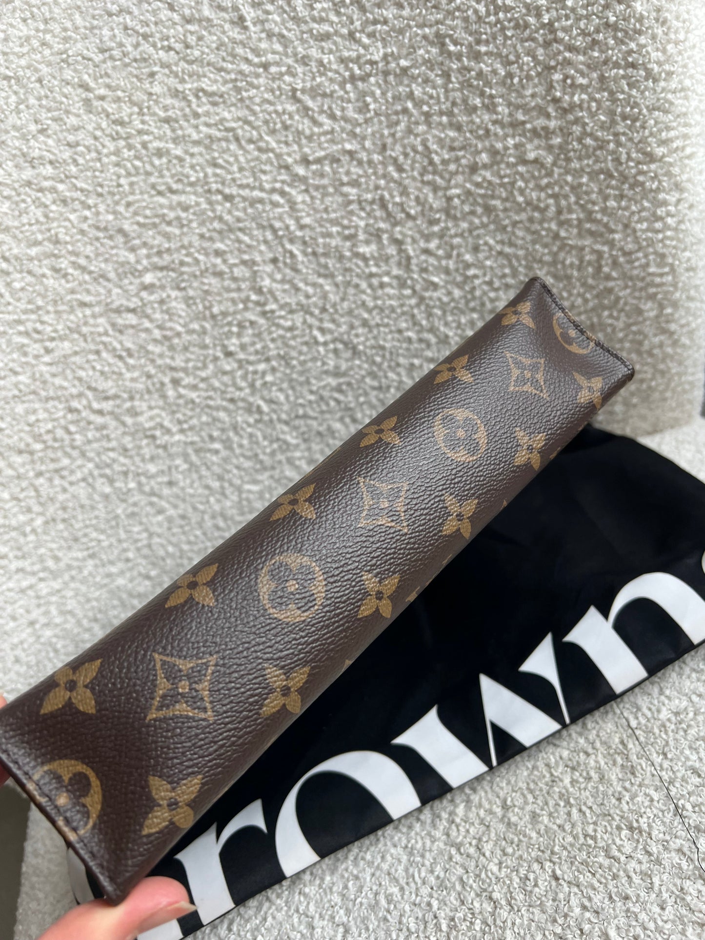 Louis Vuitton Toiletry Pouch 26 Monogram