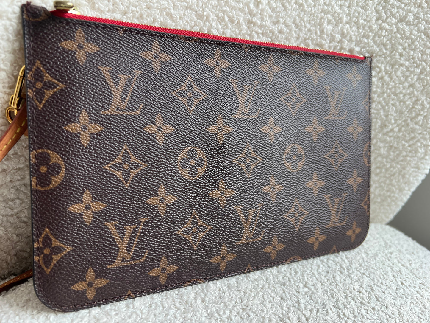 Louis Vuitton Pouch (from Neverfull MM) in Monogram