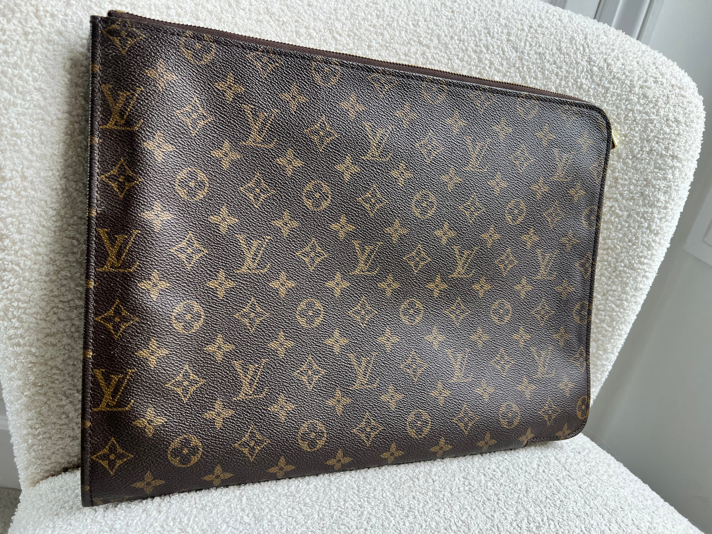 Louis Vuitton Monogram Poch Documents Portfolio Case 39