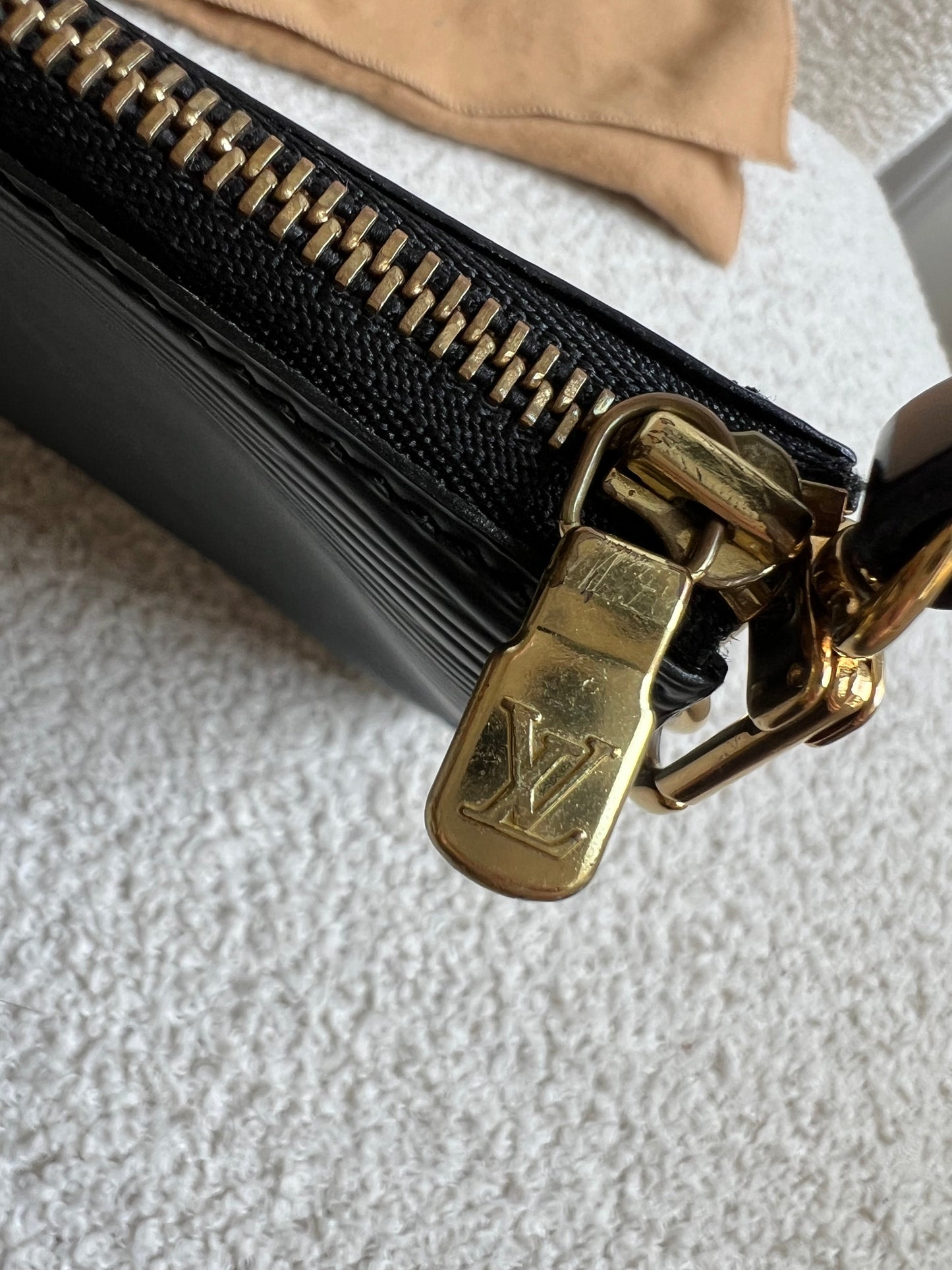 Louis Vuitton Vintage Black Epi Leather Pochette