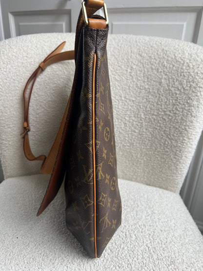 Louis Vuitton Musette Salsa GM