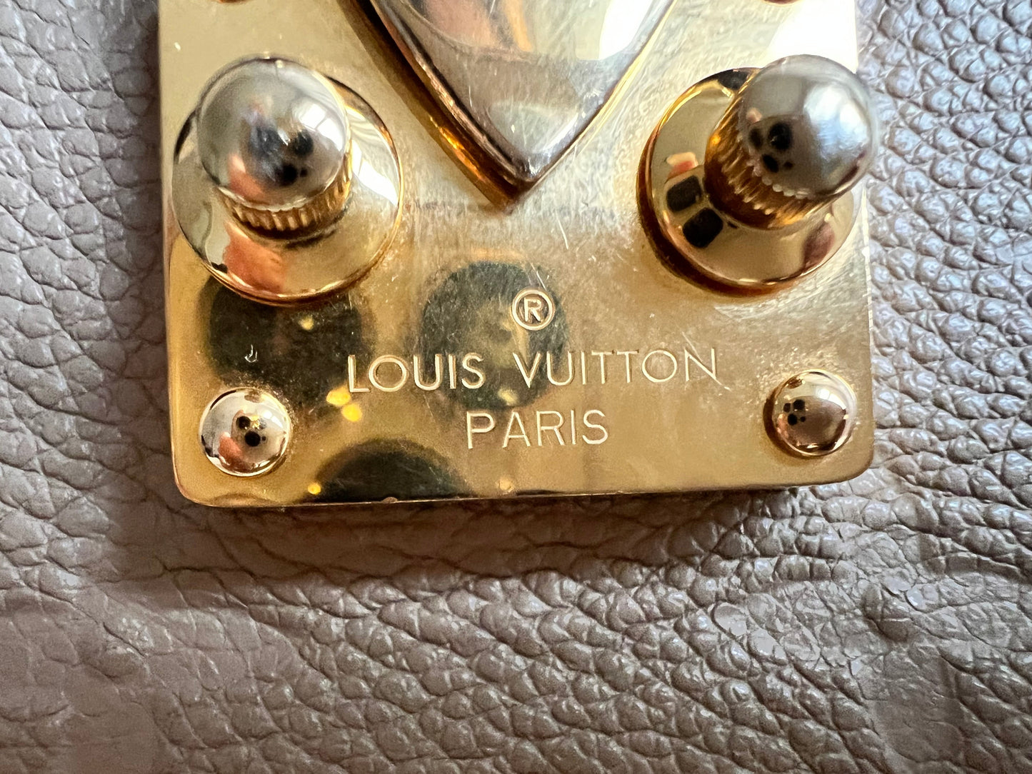 Louis Vuitton Pochette Metis Empreinte (RRP £2,130)