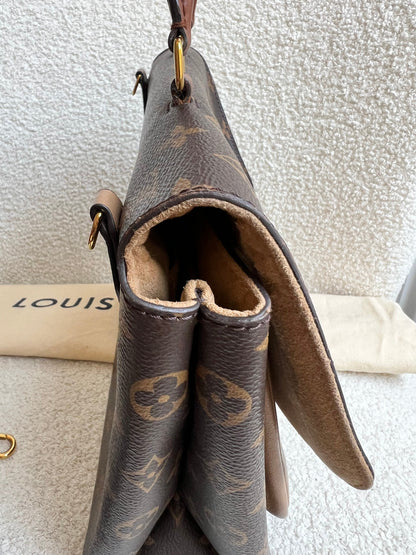 Louis Vuitton Marignan Monogram Sesame (RRP £1580)