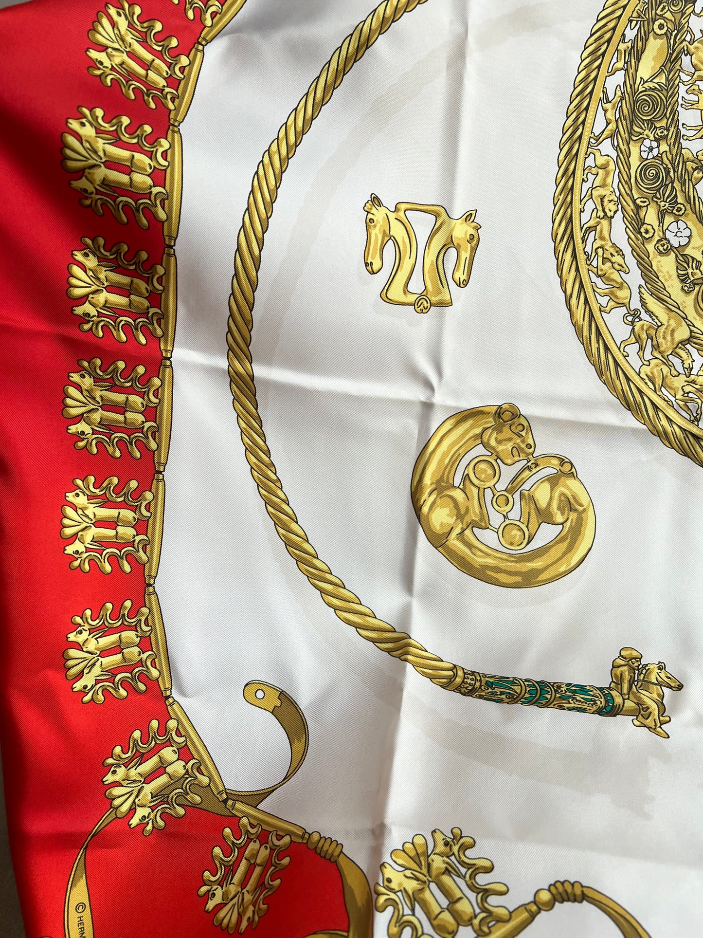 Hermès silk scarf "Les Cavaliers d'Or"