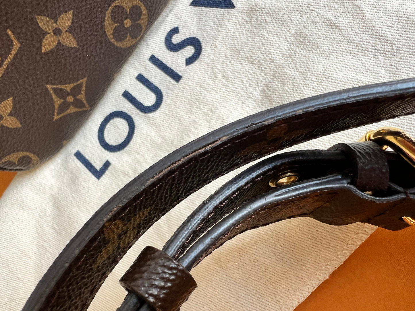 Louis Vuitton Pochette Metis Monogram (RRP £2,020)