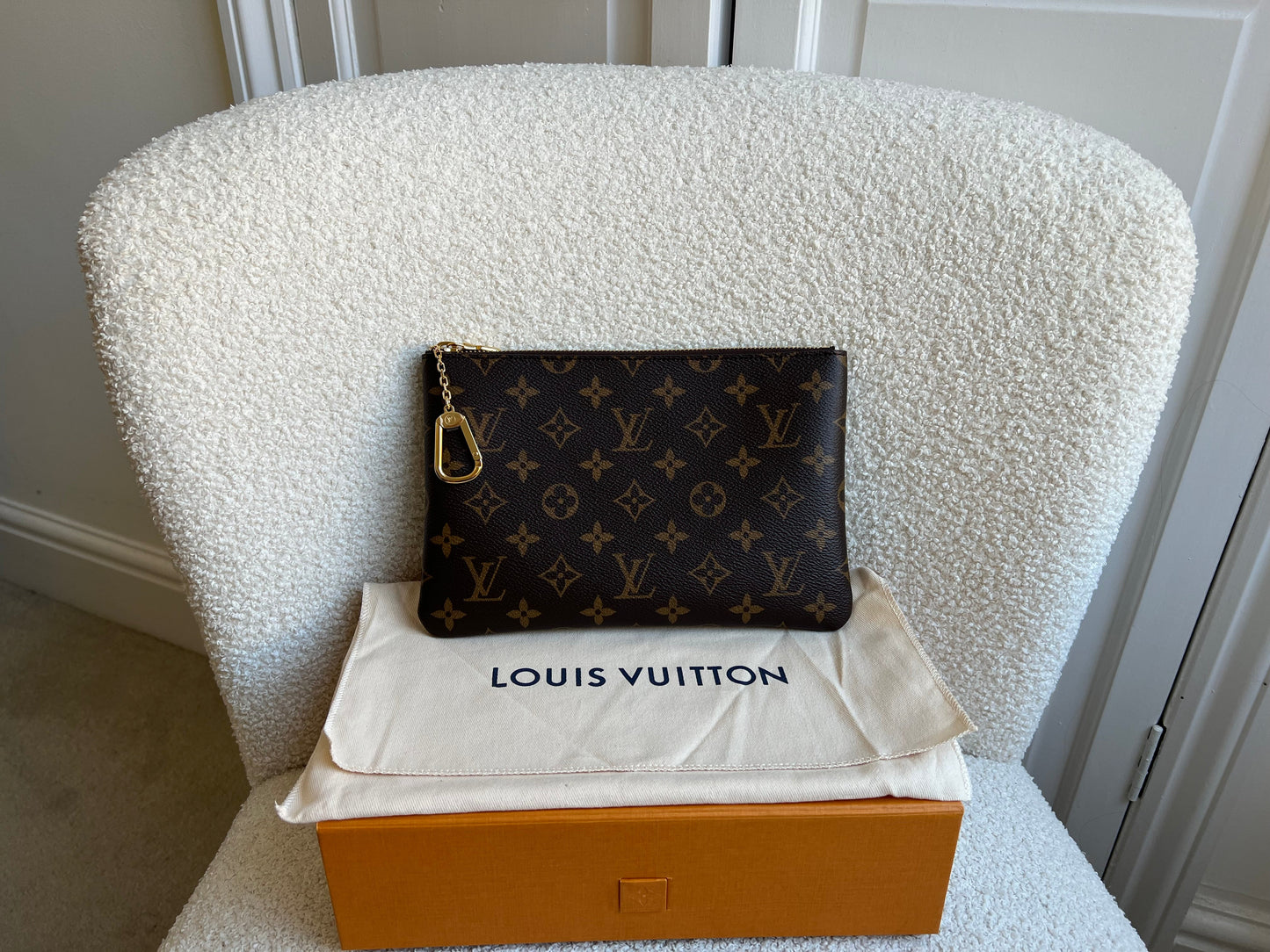 Louis Vuitton M Key Pouch Monogram (RRP £375)