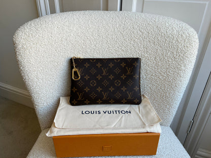Louis Vuitton M Key Pouch Monogram (RRP £375)