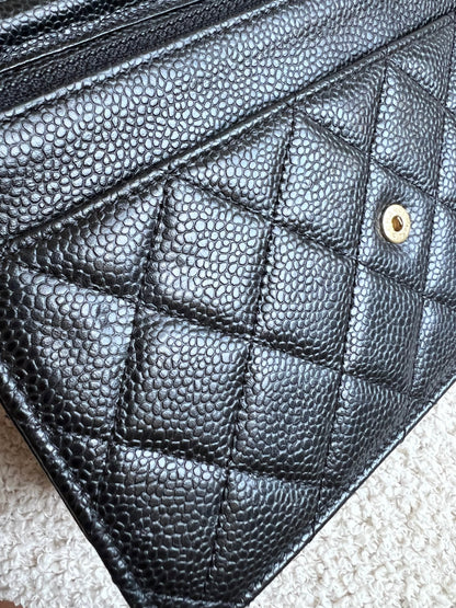 Chanel Black Caviar Wallet on Chain (RRP £2,930)
