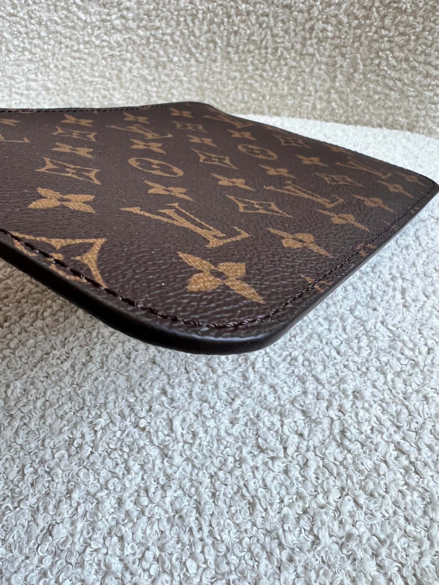 Louis Vuitton Pouch (from Neverfull MM) in Monogram