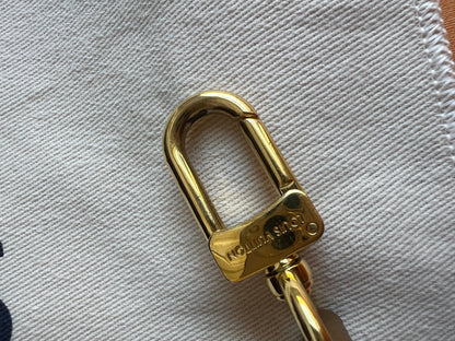 Louis Vuitton Pochette Metis Reverse Monogram (RRP £2,060)