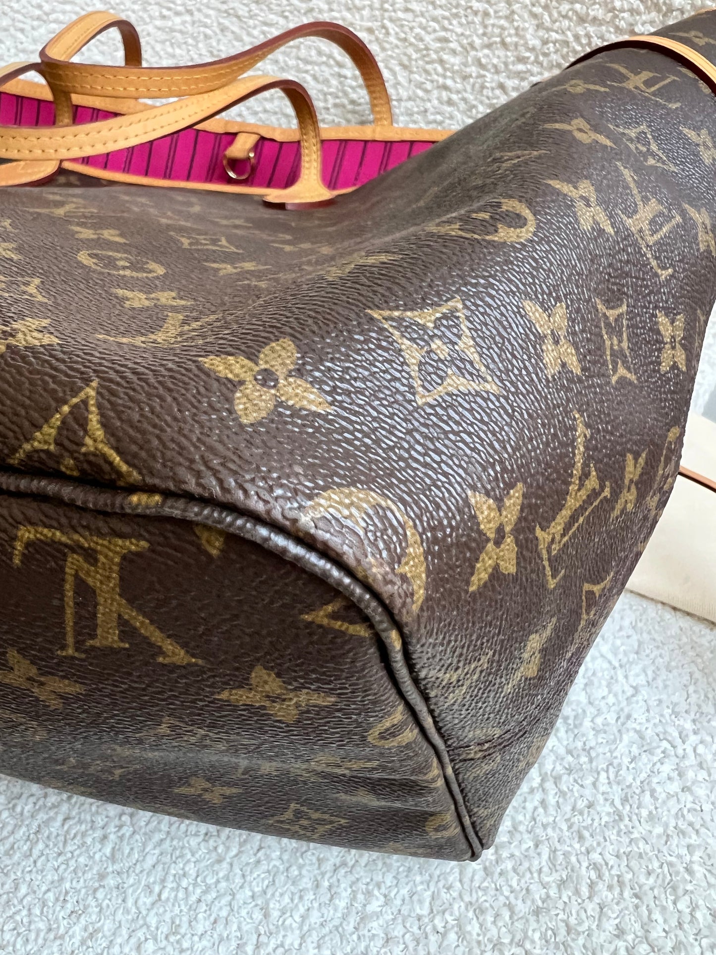 Louis Vuitton Neverfull GM Monogram Pivoine Interior (RRP £1,470)