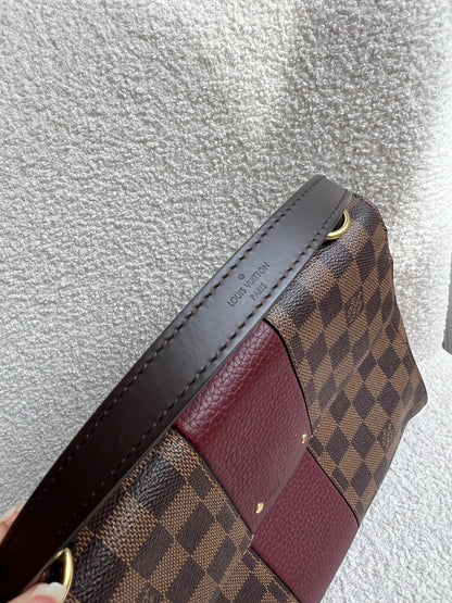 Louis Vuitton Bond Street (RRP £1680)
