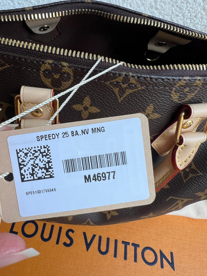 Louis Vuitton Speedy 25 Bandouliere Monogram (RRP £1,470)