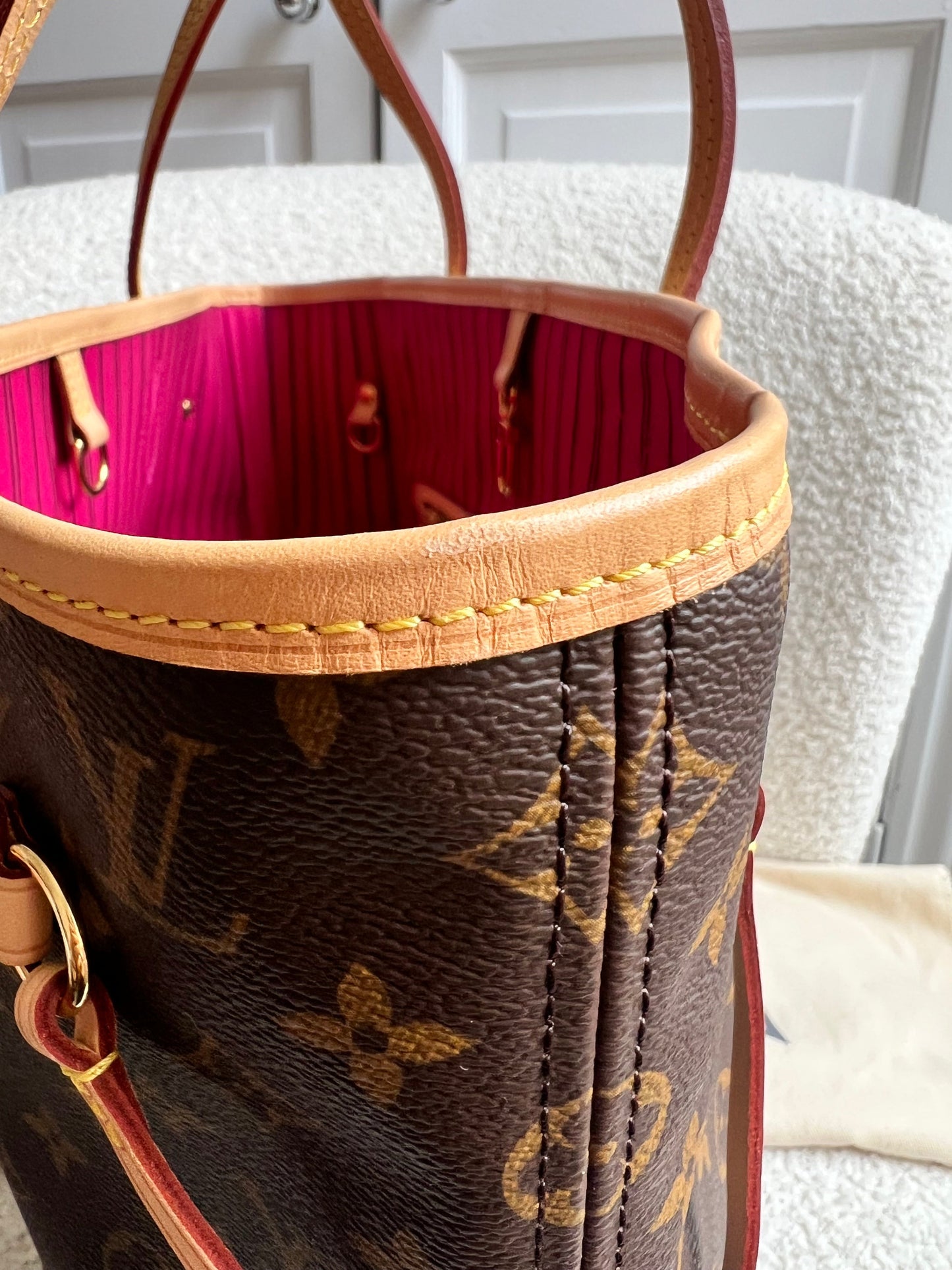 Louis Vuitton Neverfull MM Monogram Pivoine (RRP £1,430)