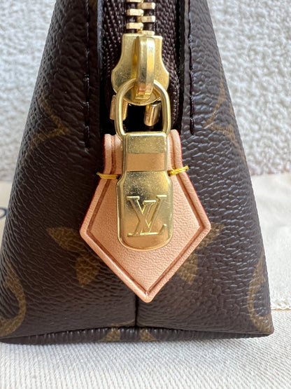 Louis Vuitton Cosmetic Pouch PM Monogram (RRP £425)