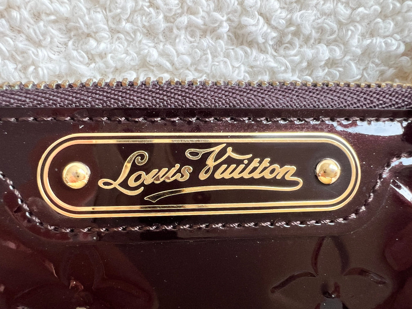 Louis Vuitton Amarante Vernis Key Pouch