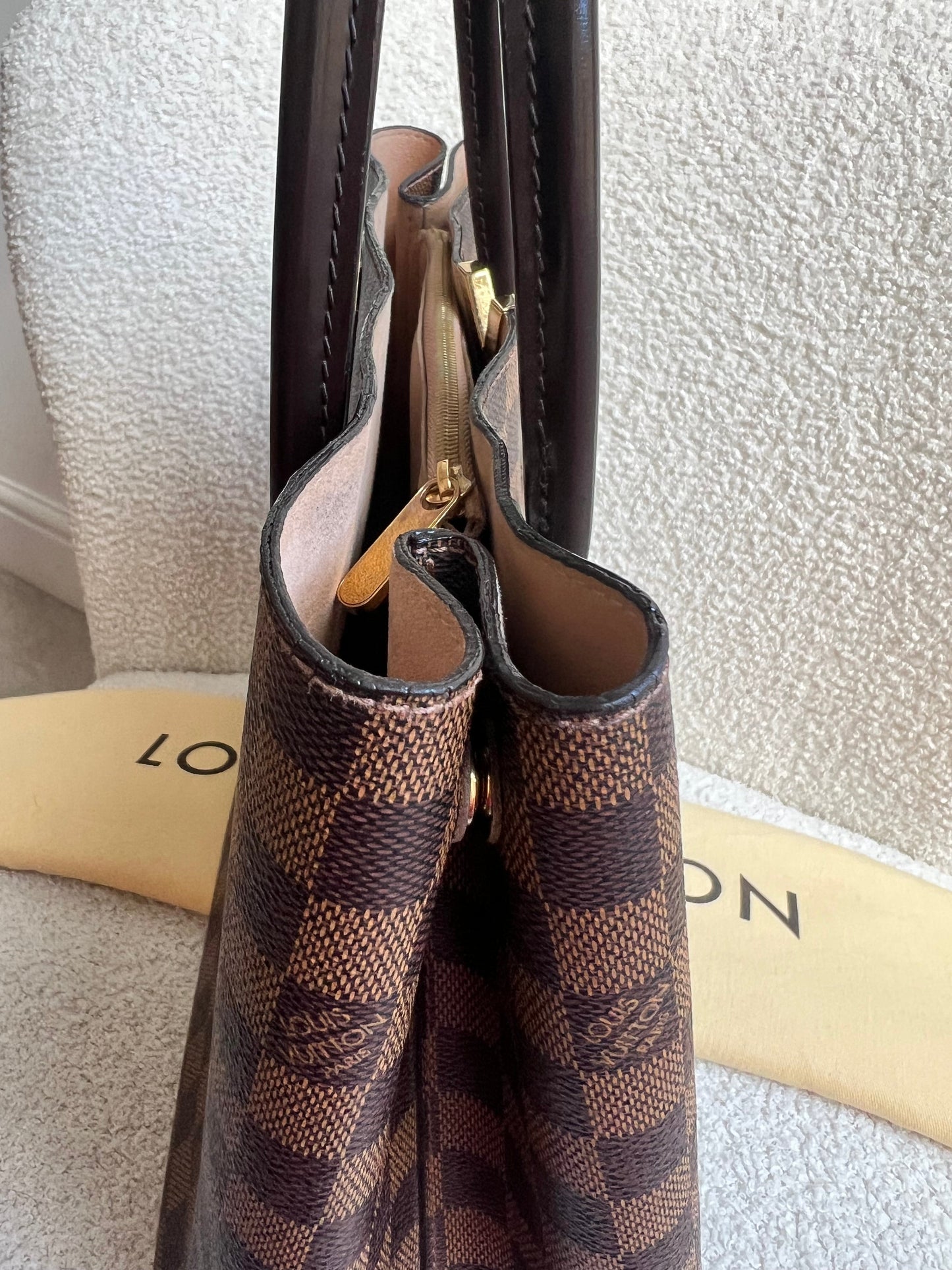 Louis Vuitton Kensington Tote Damier Ebene