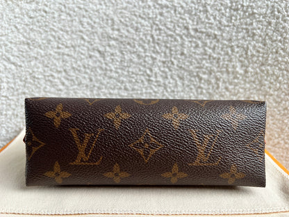 Louis Vuitton Cosmetic Pouch PM Monogram (RRP £415)