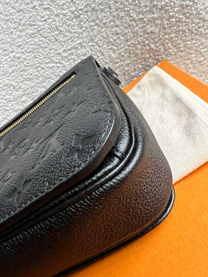 Louis Vuitton Pochette Metis Black Empreinte (RRP £2,200)