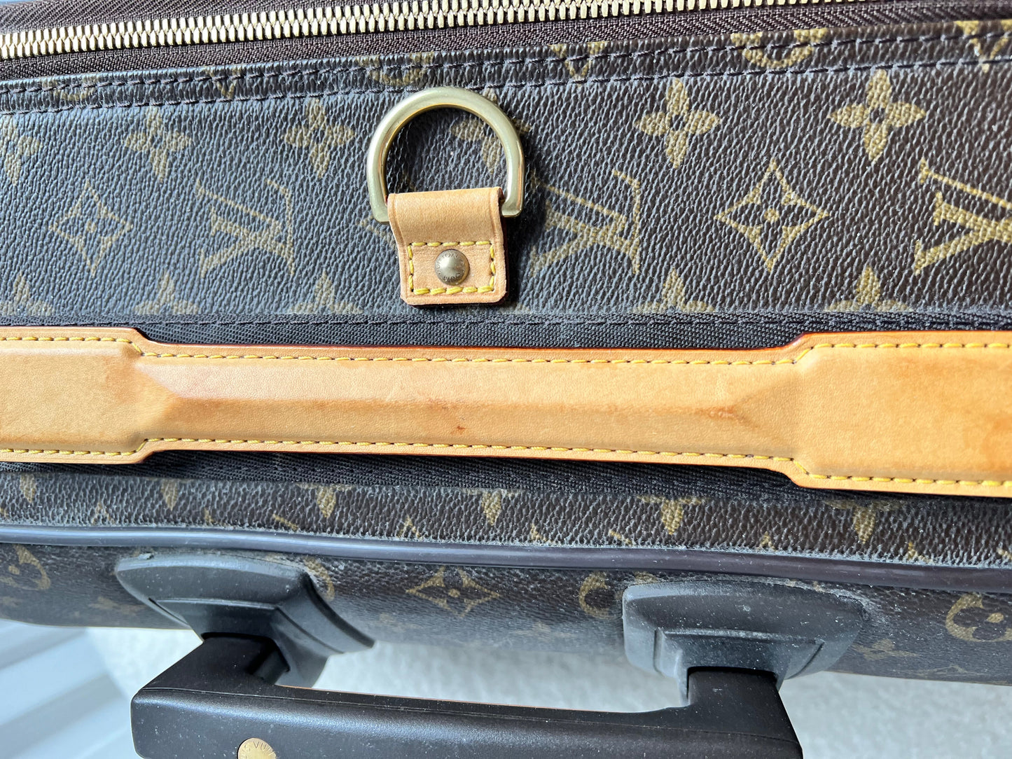 Louis Vuitton Pegase 55 Suitcase Monogram (RRP £2,250)