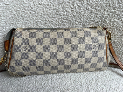Louis Vuitton Eva Clutch Damier Azur