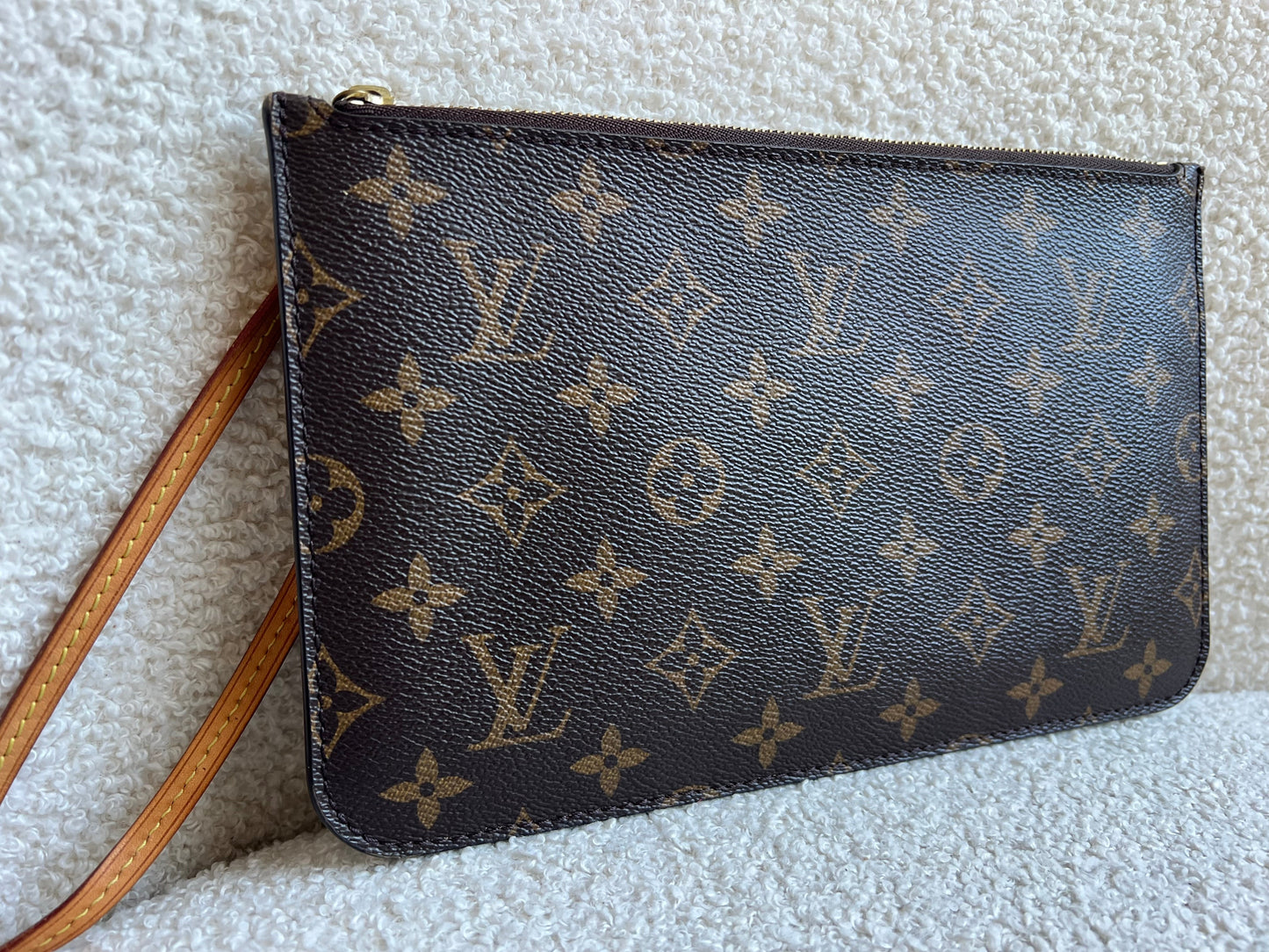 Louis Vuitton Pouch (from Neverfull MM) in Monogram